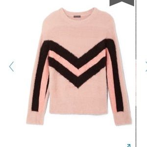 Vince Camuto sweater